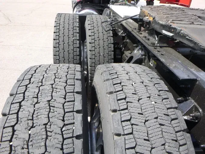 2023 Peterbilt 57916108ef08431338e2863f6b9fa9d6742