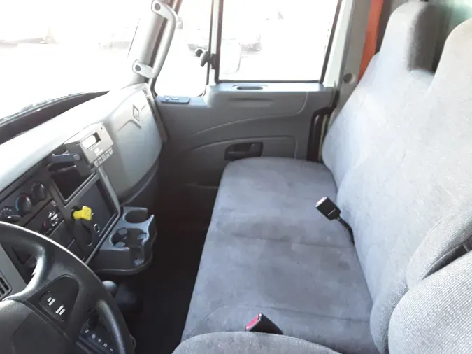 2017 NAVISTAR INTERNATIONAL 4300