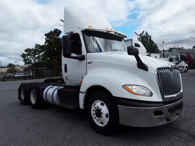 2020 NAVISTAR INTERNATIONAL LT625 DAYCAB T/A1612218f950ad7feb17e0c17772a94be