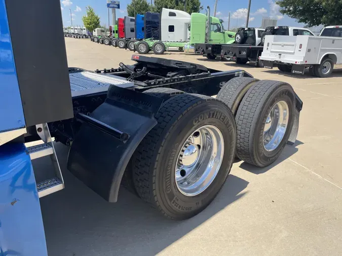 2021 Peterbilt 579