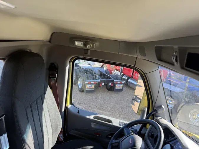 2021 Peterbilt 579