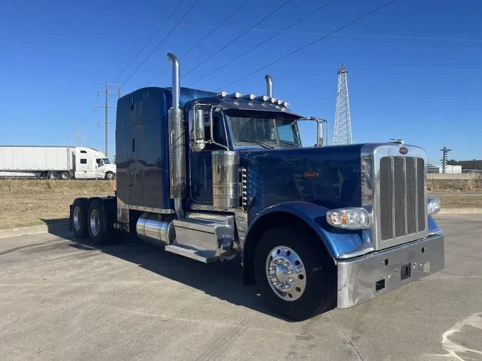 2024 Peterbilt 389