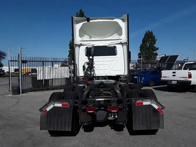 2020 NAVISTAR INTERNATIONAL LT625 DAYCAB T/A161f66e4f21486f920a49abe23016b72