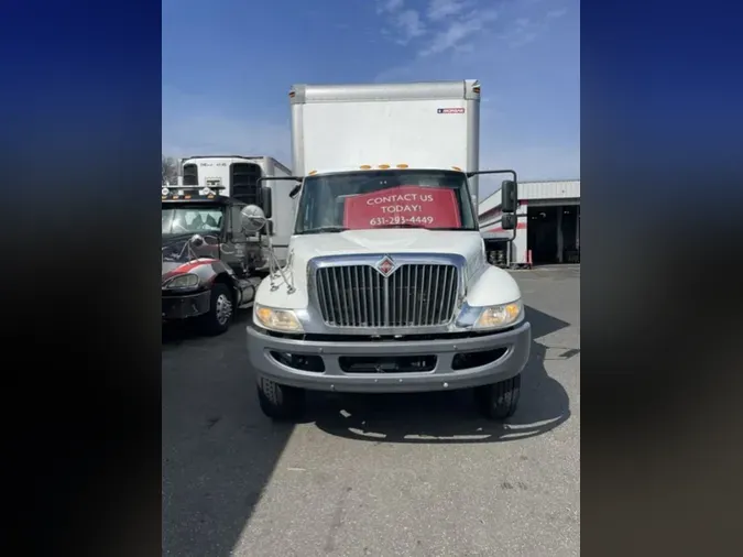 2019 NAVISTAR INTERNATIONAL 4300