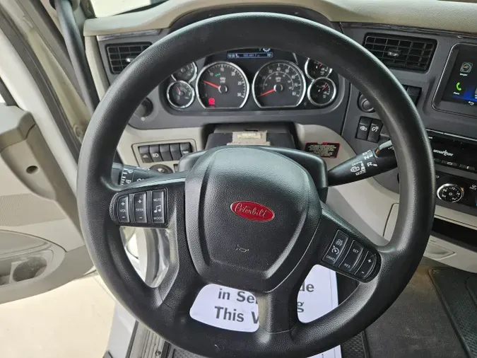 2022 Peterbilt 579
