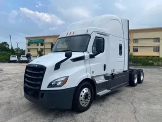 2021 Freightliner Cascadia