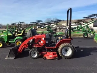 2018 Mahindra EMAX25