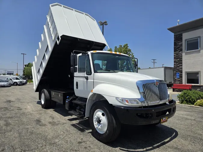 2019 International 4300