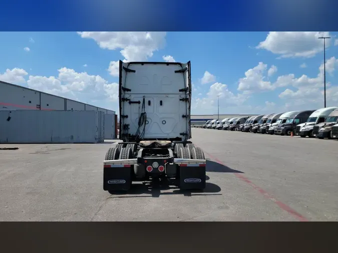 2024 Freightliner Cascadia 126162eb95d735f0b9d6a267c7b99987548