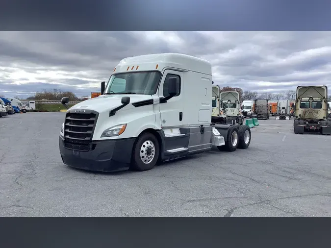 2020 Freightliner Cascadia 1261630d9c2f0a2b4d3aa515134b47db531