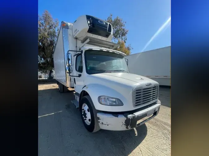 2016 FREIGHTLINER/MERCEDES M2 106