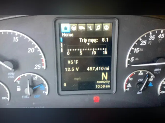 2022 Freightliner Cascadia 126