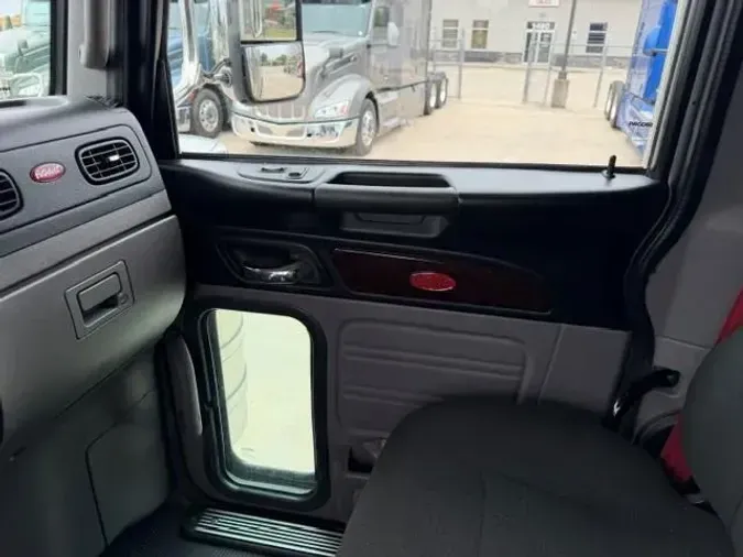2022 Peterbilt 389163bfaead2ba2bf8768bae585e7561e4