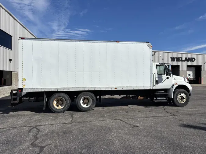 2012 International 4400