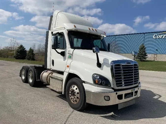 2017 Freightliner X12564ST1641be51e293c6755dc879315ae37df4