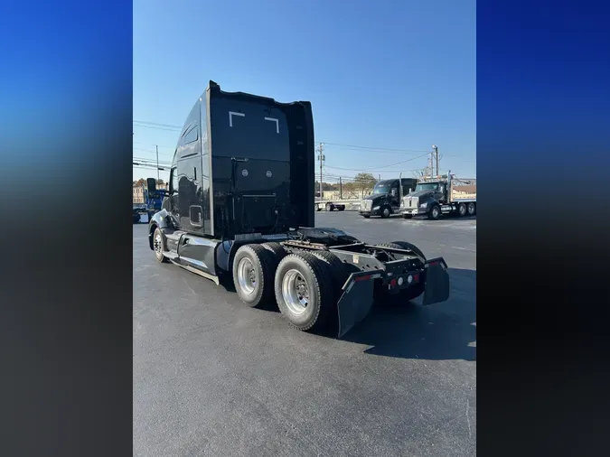 2021 Kenworth T680