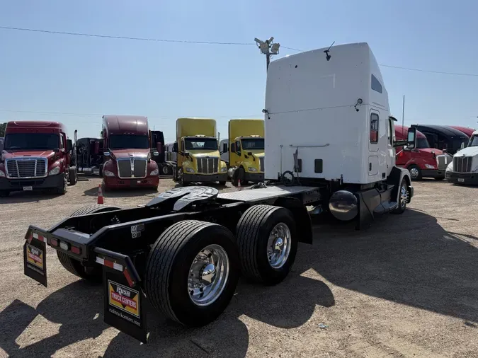 2023 Kenworth T680