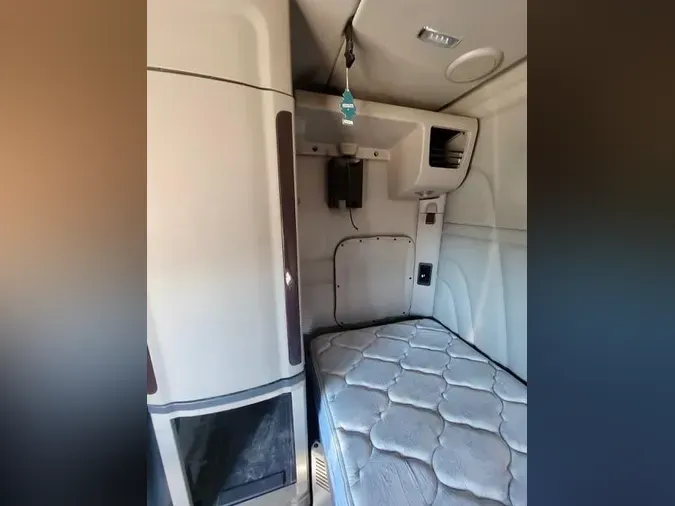 2019 Peterbilt 567