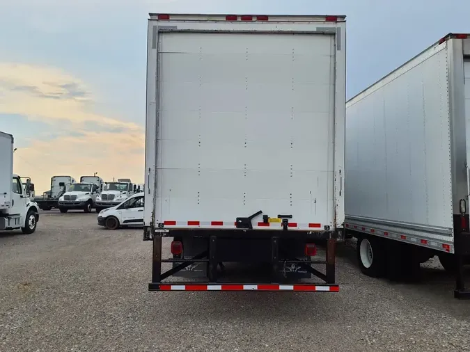 2020 FREIGHTLINER M2 106
