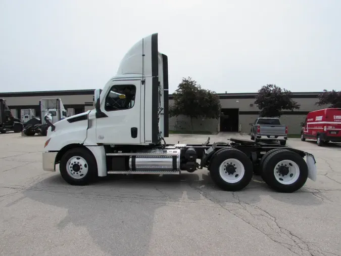2020 Freightliner Cascadia