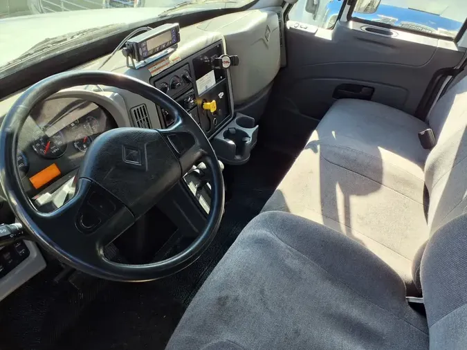 2019 NAVISTAR INTERNATIONAL 4300