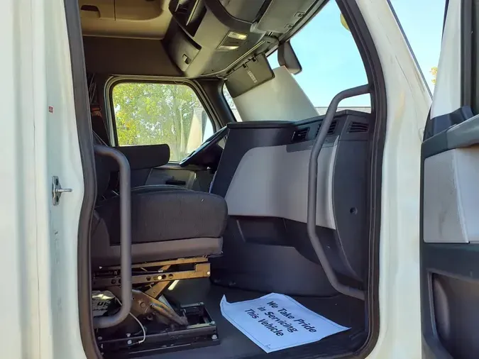 2020 FREIGHTLINER/MERCEDES NEW CASCADIA PX12664