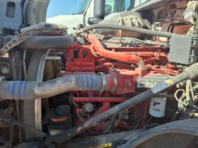 2019 VOLVO VNL64T-300