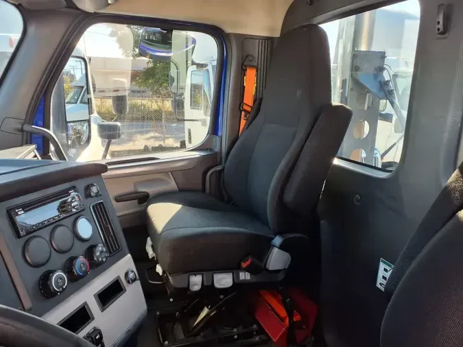 2019 FREIGHTLINER/MERCEDES NEW CASCADIA PX12664