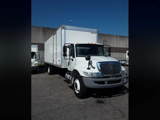 2019 NAVISTAR INTERNATIONAL 4300