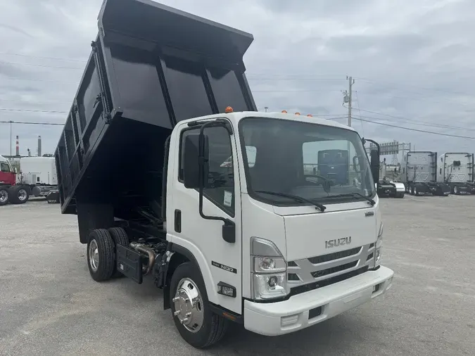 2024 ISUZU NQR DIESEL 109 wb 3R1