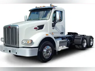2022 Peterbilt 567