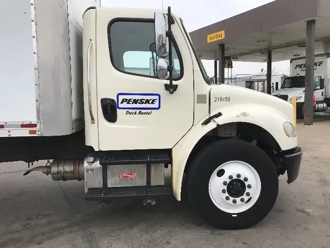 2019 Freightliner M2