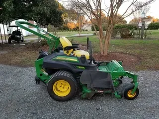 2013 John Deere Z920M