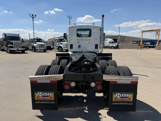 2021 Peterbilt 567