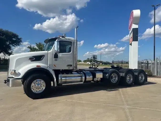 2020 Peterbilt 567