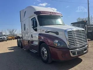 2016 FREIGHTLINER CASCADIA 125