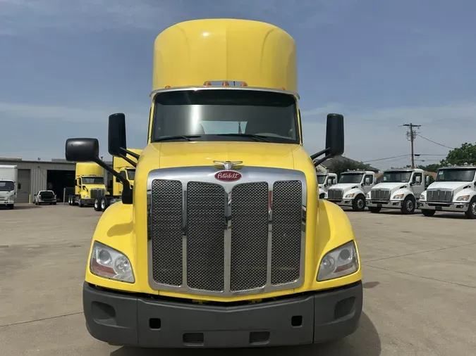 2021 Peterbilt 579