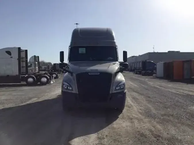 2024 Freightliner Cascadia