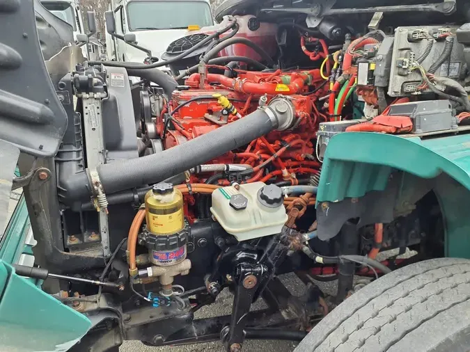 2020 FREIGHTLINER/MERCEDES M2 106