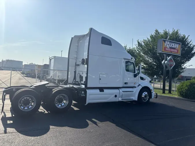 2022 Peterbilt 579