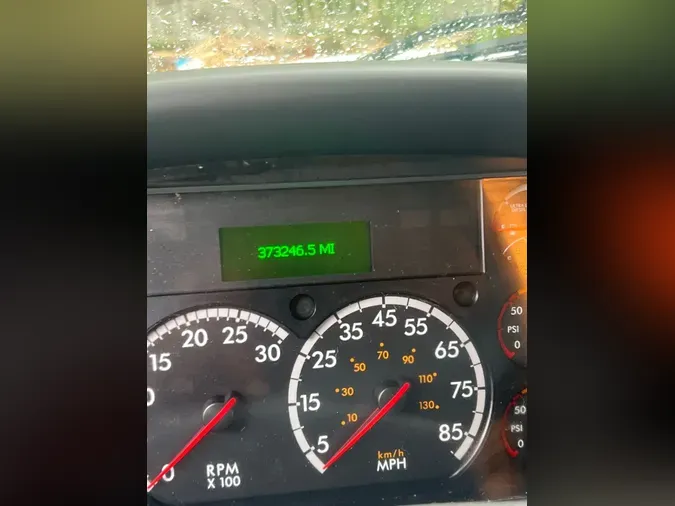 2022 FREIGHTLINER M2 106