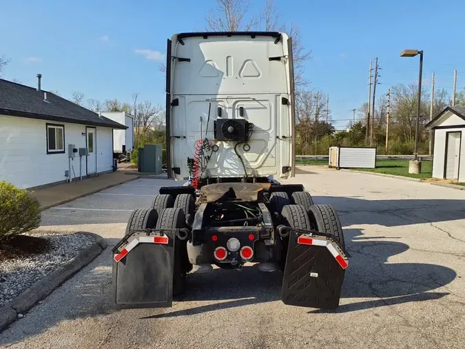 2019 FREIGHTLINER/MERCEDES NEW CASCADIA PX12664