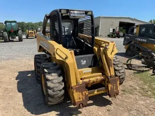 2001 John Deere 270