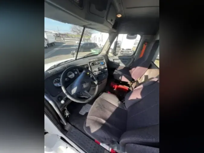 2019 FREIGHTLINER/MERCEDES CASCADIA 125167acc765ea5e885b6c4f5fbe3be0d6e