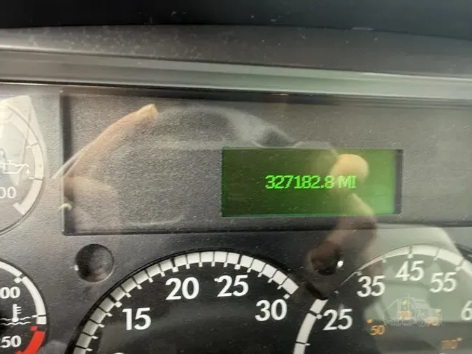 2021 FREIGHTLINER BUSINESS CLASS M2 106