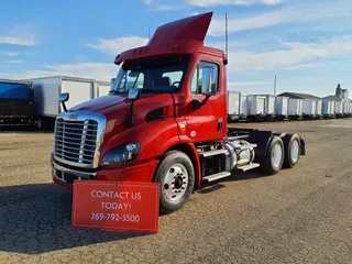 2019 FREIGHTLINER/MERCEDES CASCADIA 113