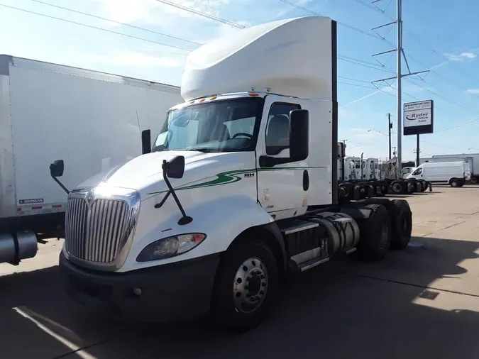 2020 NAVISTAR INTERNATIONAL RH613 DAYCAB T/A167f501e041921f5894f18eba2c3b53e