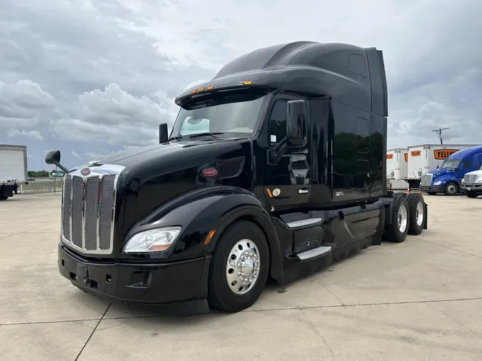 2021 Peterbilt 579