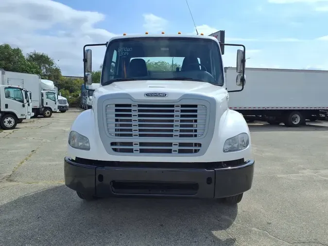 2019 FREIGHTLINER M2-112