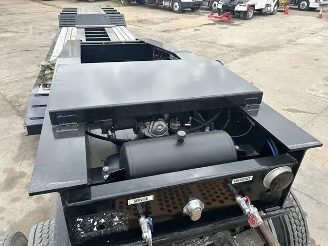 2025 WITZCO CHALLENGER RG-52 TON/ 23 FT WELL